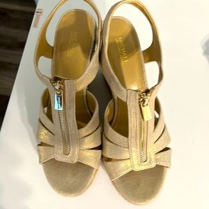 Michael Kors beautiful like new wedges.